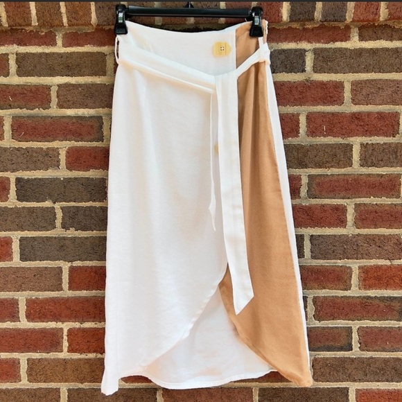 Mango Bicolor Buttoned Viscose Skirt Size XS - Picture 2 of 5